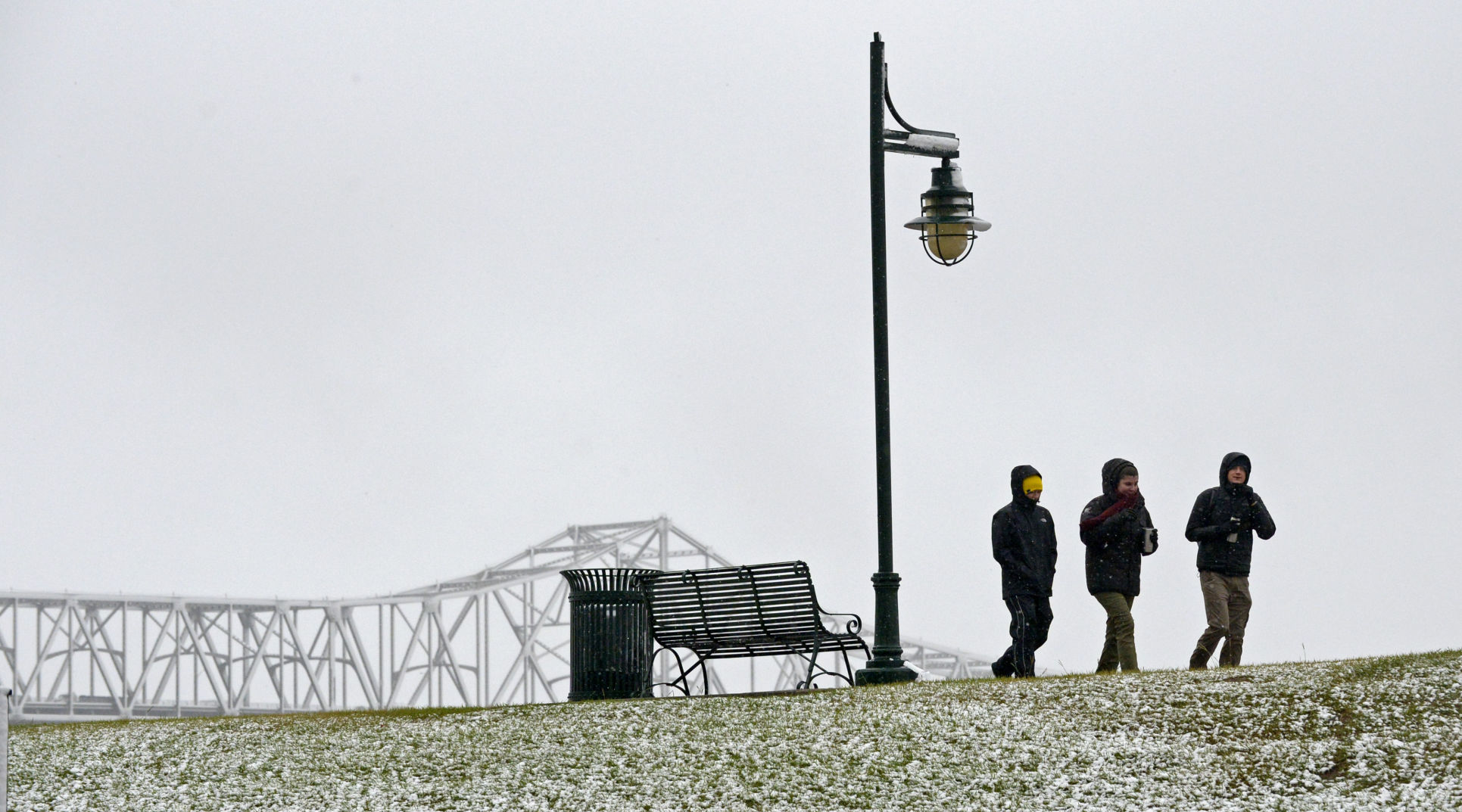 BR.snow.120917 HS 1417.JPG